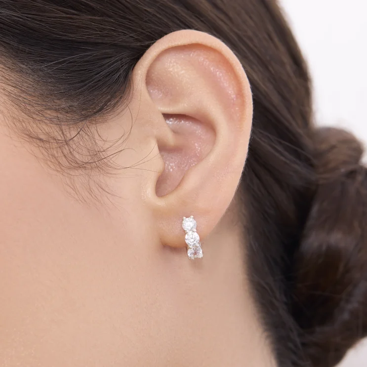 Earring TRIO cubic zirconia white