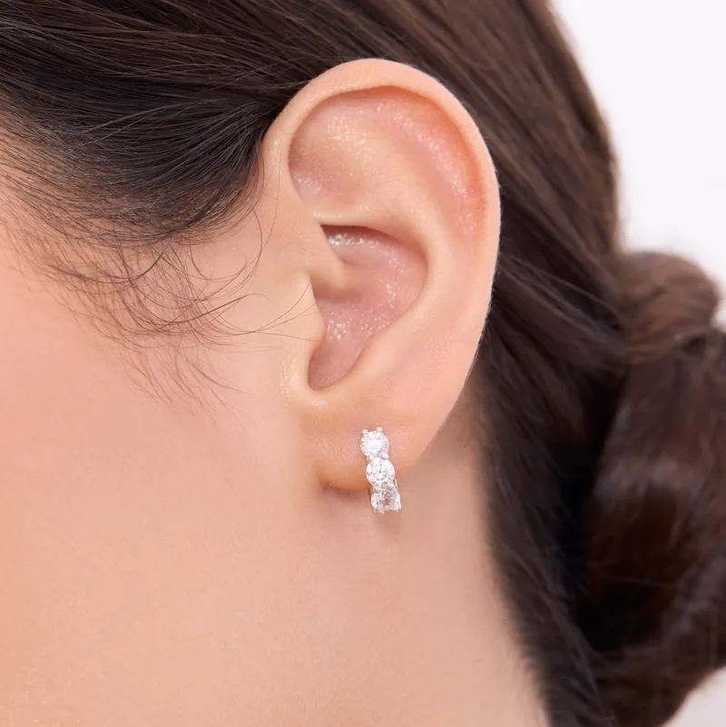 Earring TRIO cubic zirconia white 1pc