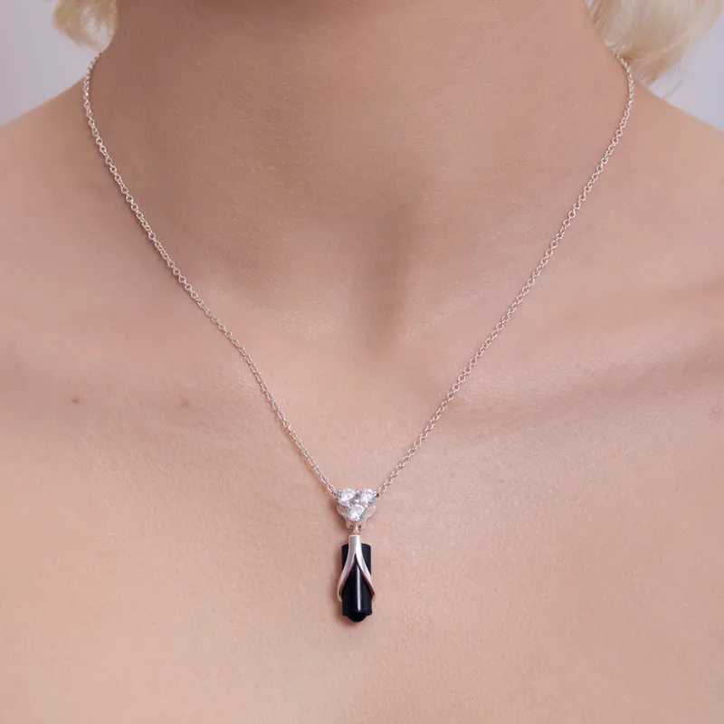 Earrings Siluetta